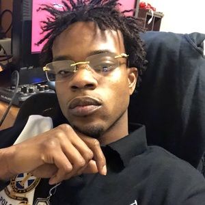 Meet your Posher, Gregory